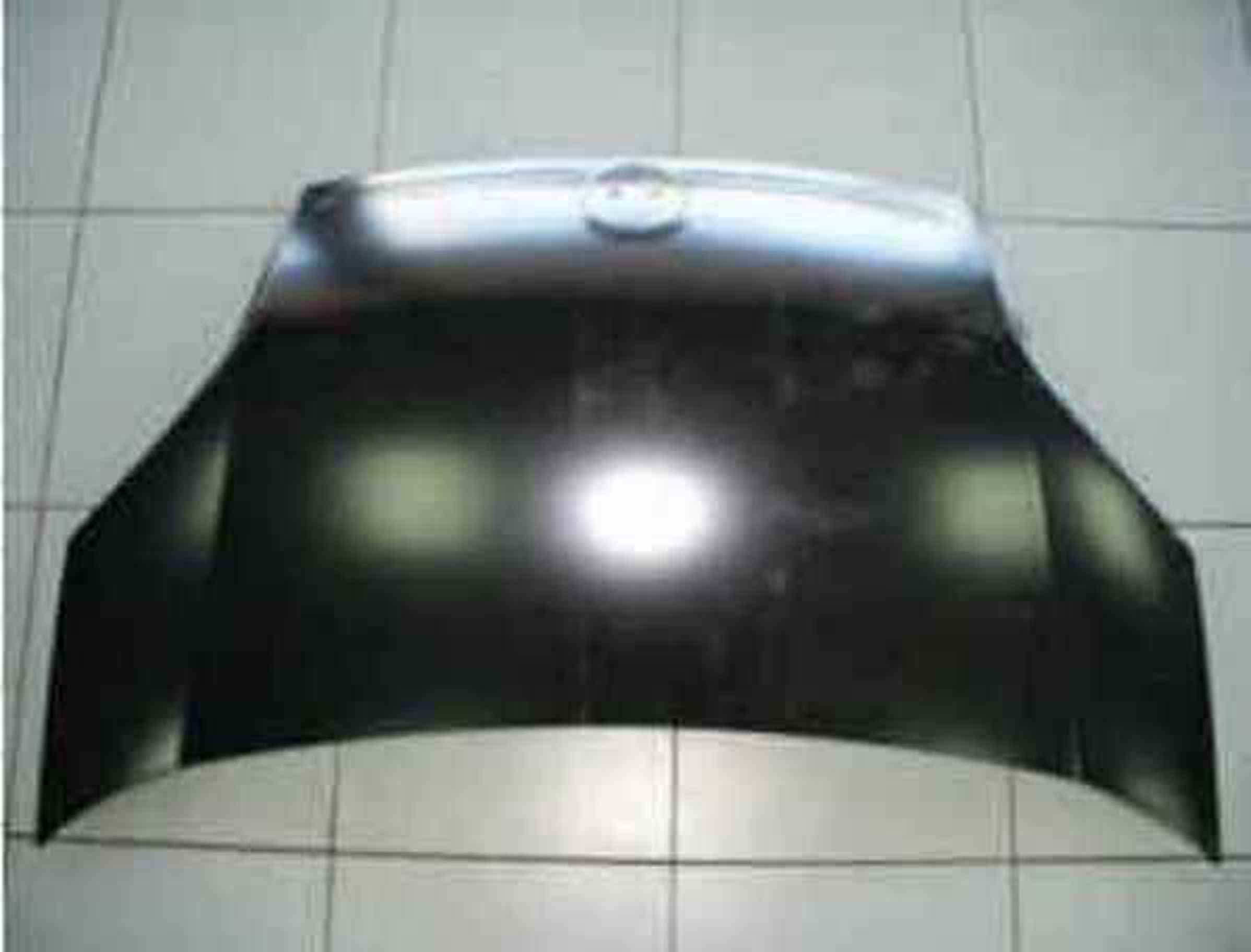 Capot-moteur
