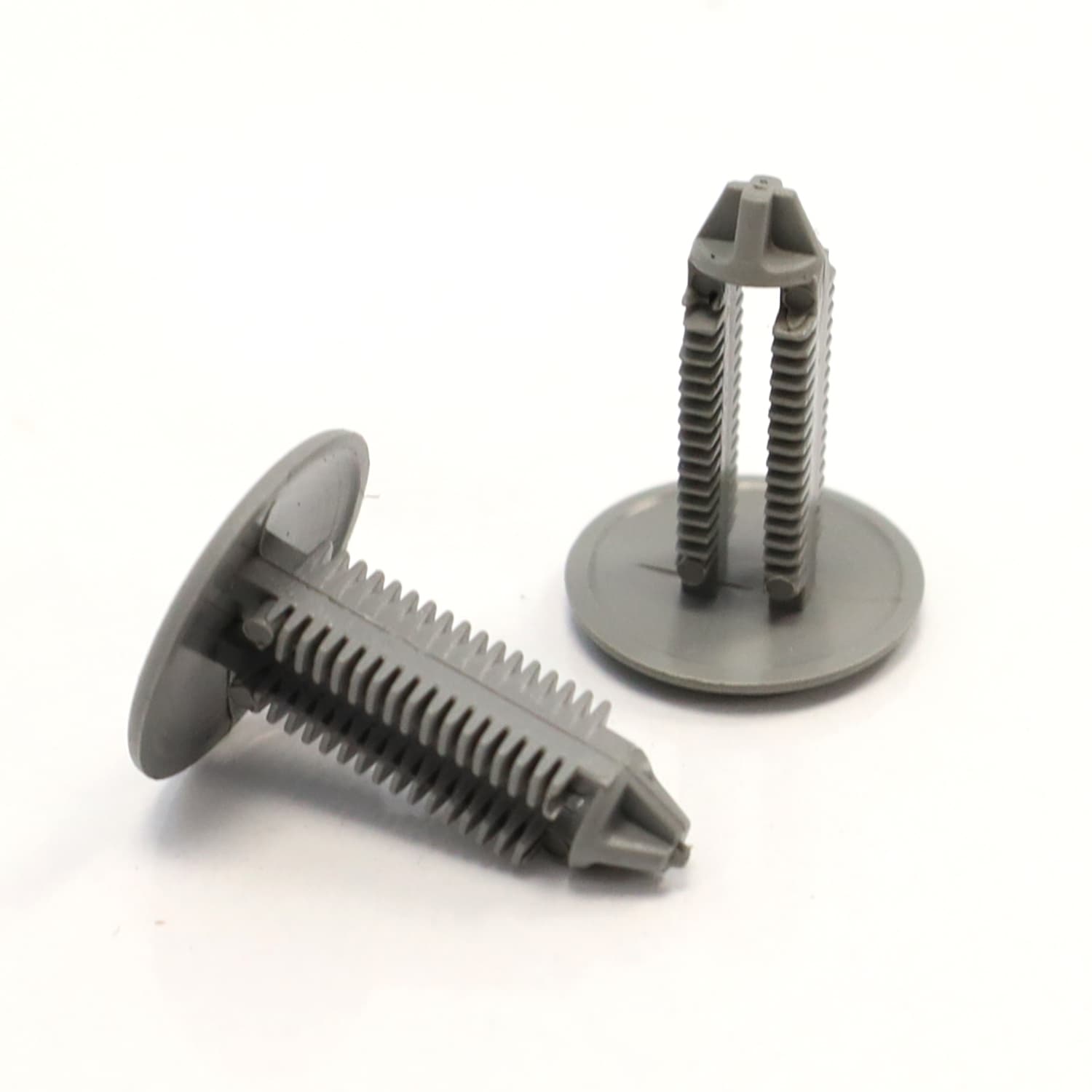 Clip de recouvrement latéral gris à dents fines