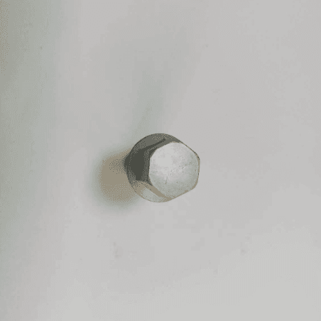 Boulon de roue